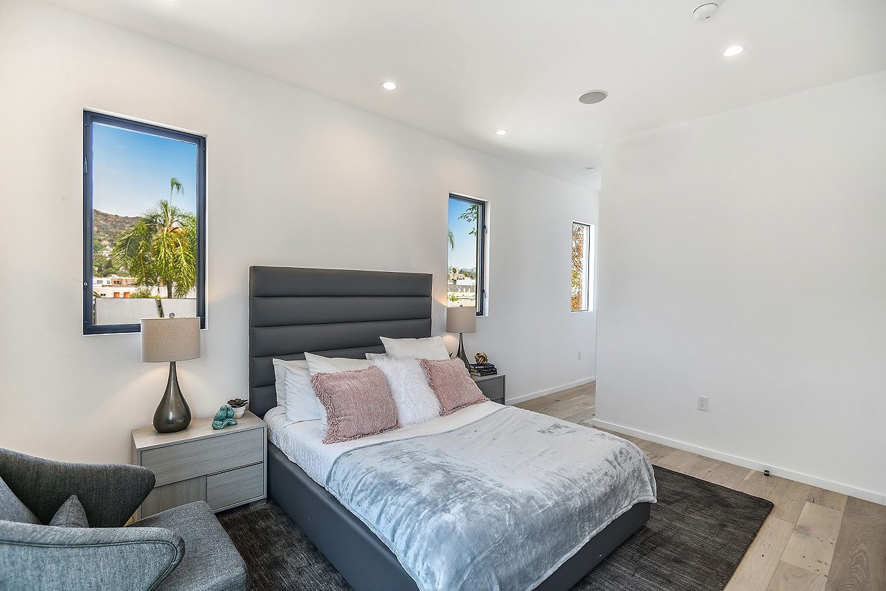 Elegant bedroom in West Hollywood